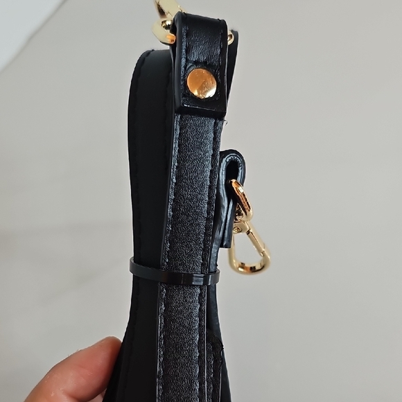 Steve Madden Black Faux Leather Strap with Gold Hardware - Picture 6 of 8